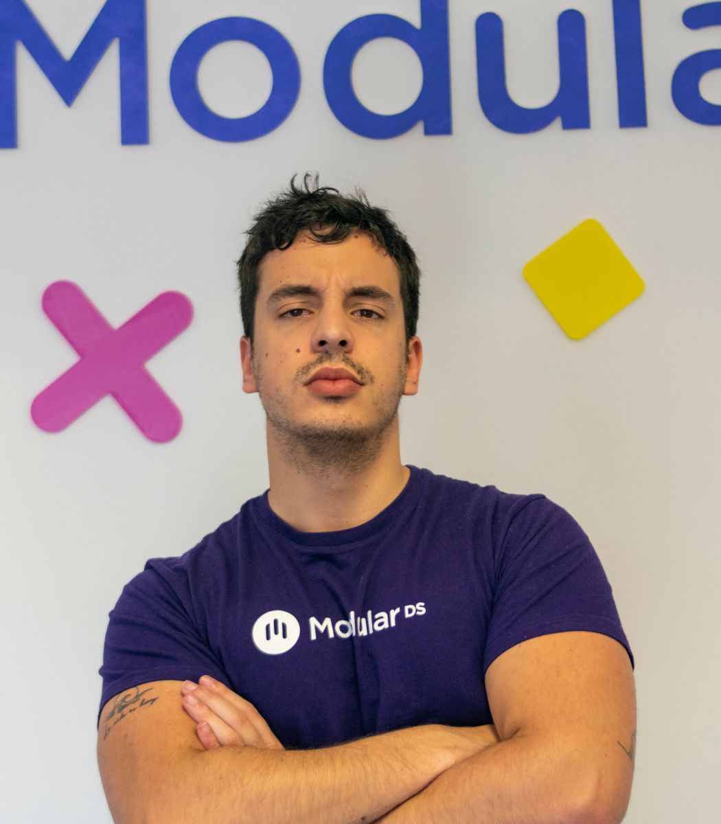 Alejandro Marketing Specialist Modular