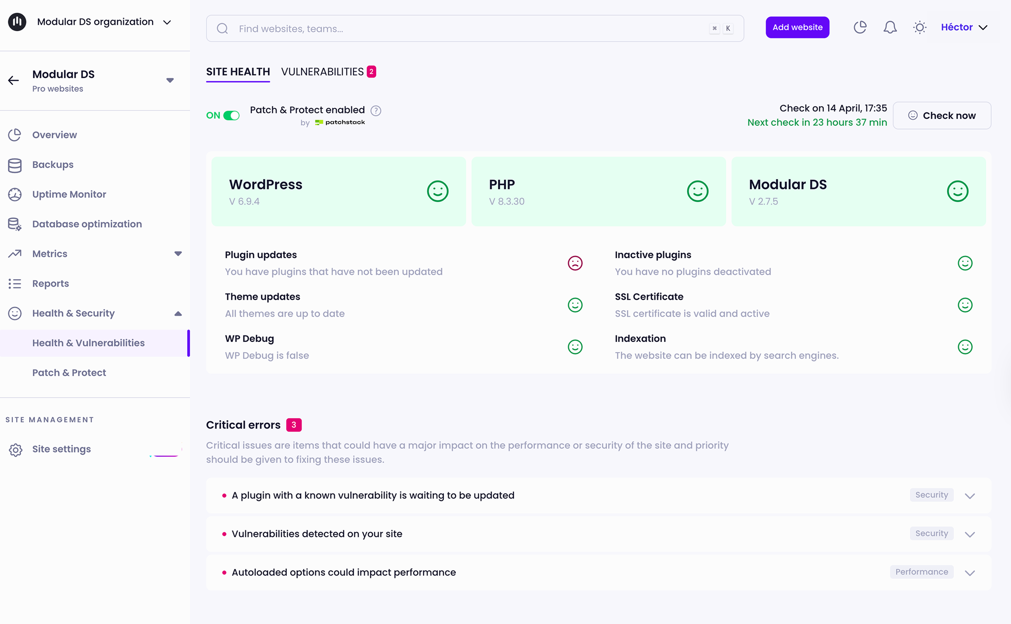 Health & Vulnerabilities section in Modular DS, showing WordPress, PHP, and plugin health status, Patch & Protect enabled, detected security issues, and critical alerts including known vulnerabilities and performance warnings.